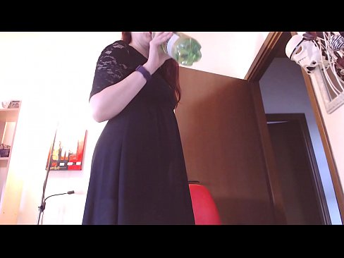 ❤️ Yon esklav soumèt ki renmen kilòt sal ak apetisan oblije masturbe apre li fin gade videyo sa a! Videyo sèks nan pònografi ht.hqpornvideos.ru